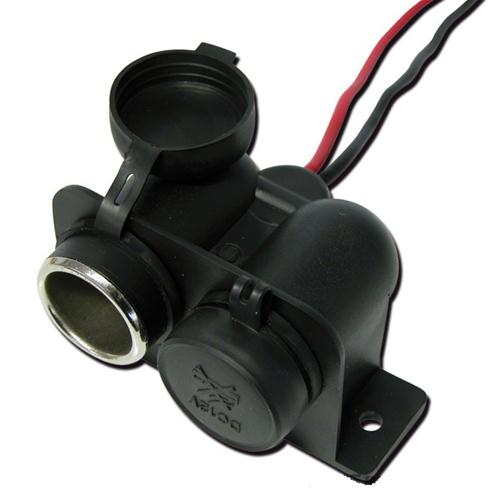 PRESA ACCENDISIGARI 21MM DOPPIA FISSAGGIO A VITI 15A