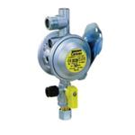 REGOLATORE GAS 30MB 1.5KG/H FISS. A PARETE ING.8MM CON VALVOLA E INGRESSO LATERALE