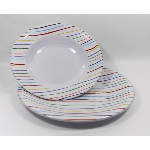 KIT PIATTI E ACCESSORI IN MELAMINA 4 PERSONE 8PZ STRIPES