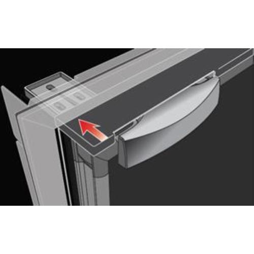 FRIGORIFERO COMPRESSORE DA INCASSO C39I NERO