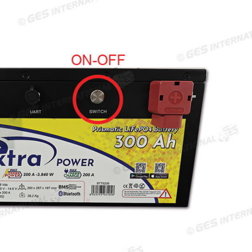 BATTERIA LITIO LiFePo4 PER SERVIZI 300A EXTRA CON BMS INTEGRATO E CONNESSIONE BLUETOOTH